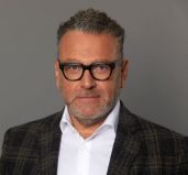 PROK. HOLGER EISNER